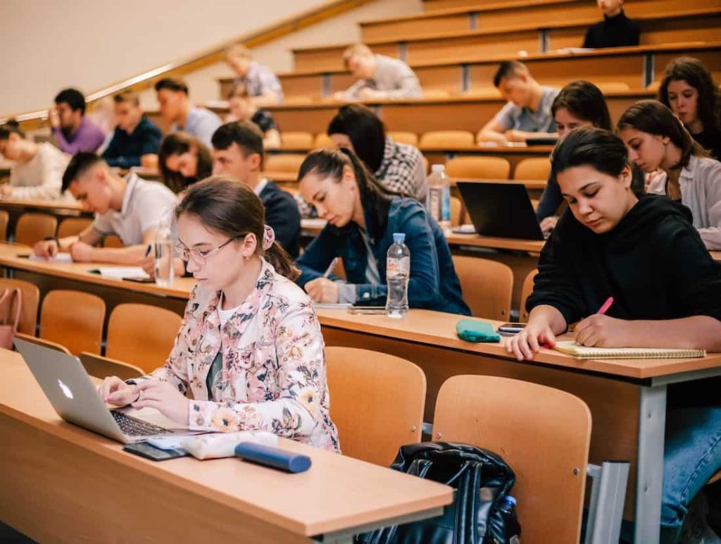 شرایط تحصیل در دانشگاه پاولوف سن پترزبورگ 2024